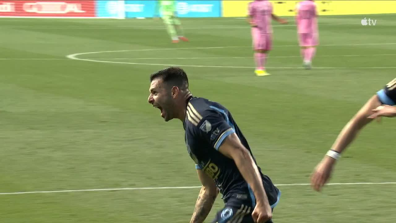 Thai Baribo makes it 2-0 Union
