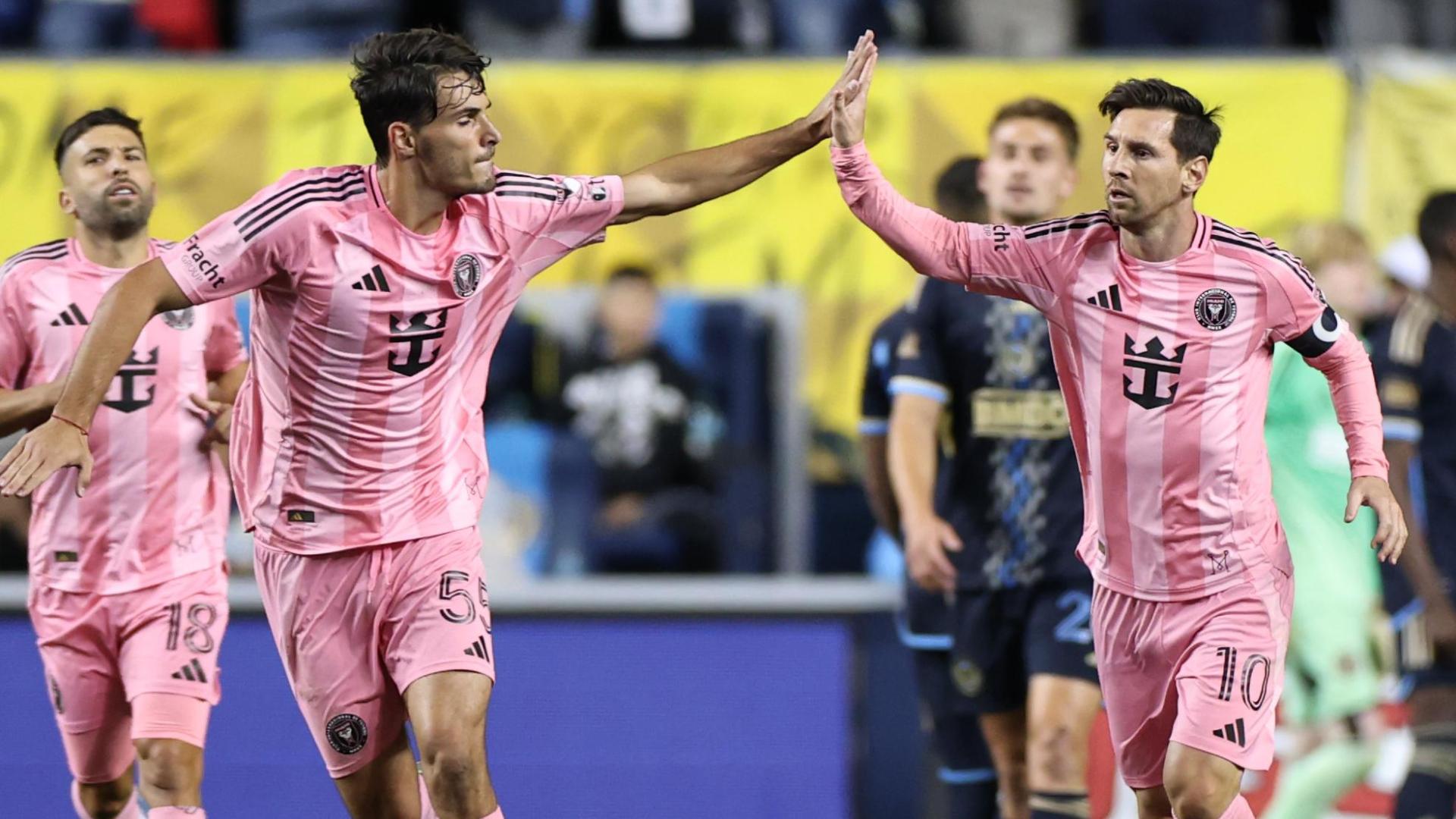 Messi curls home free kick for Inter Miami