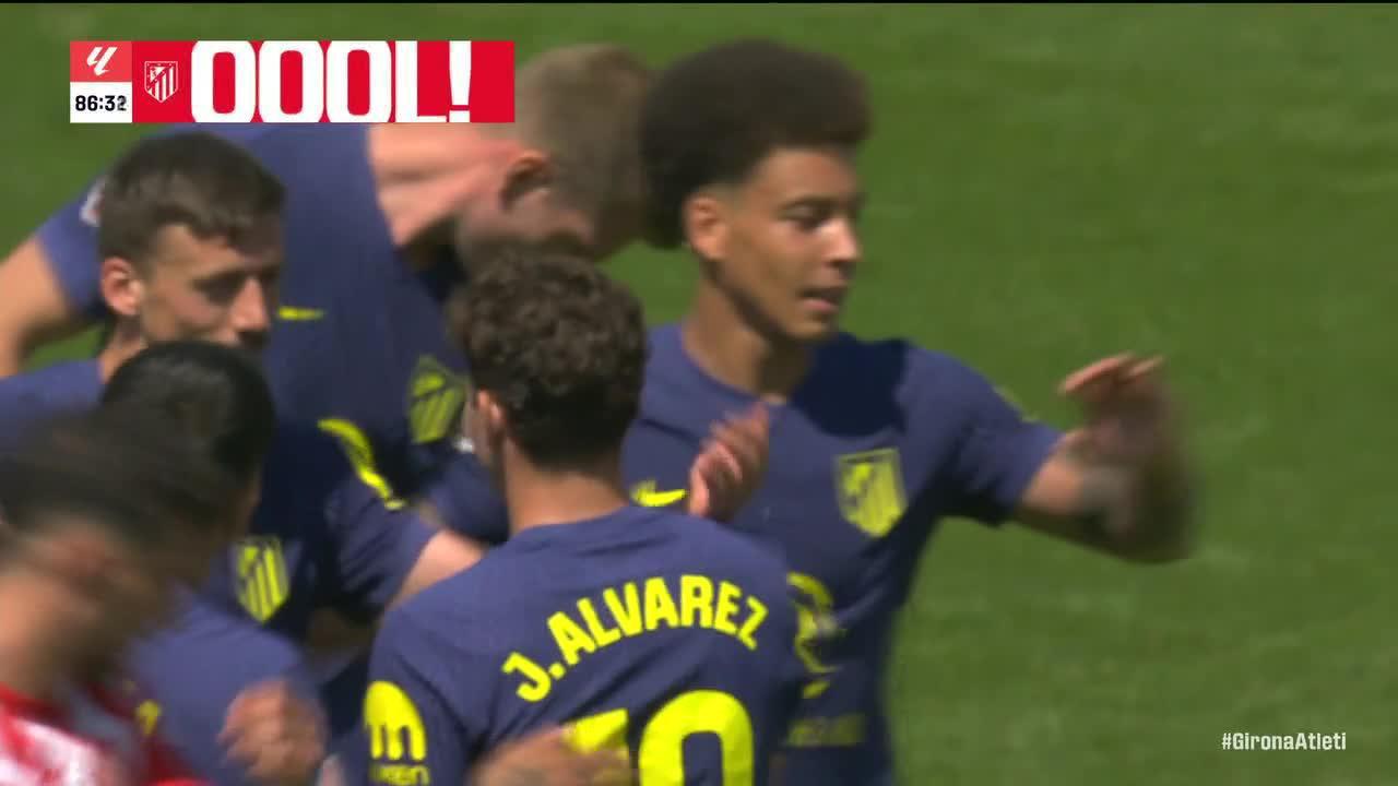 Clément Lenglet scores in the 87'