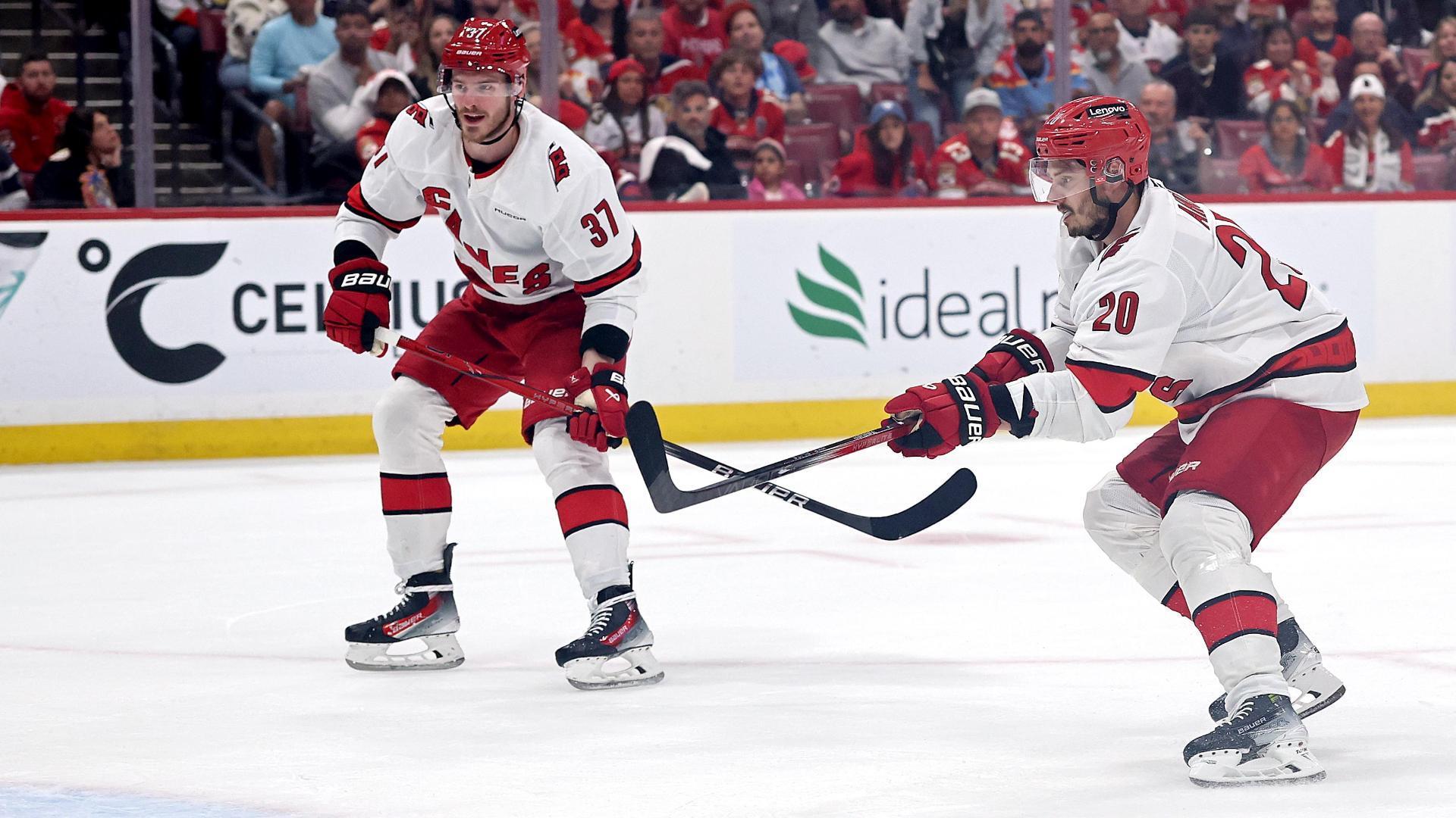 Hurricanes stave off elimination after 2 quick empty-net goals
