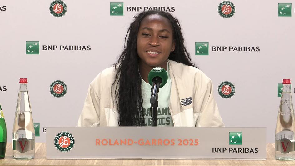 Coco Gauff laughs off racket gaffe after opening-round win