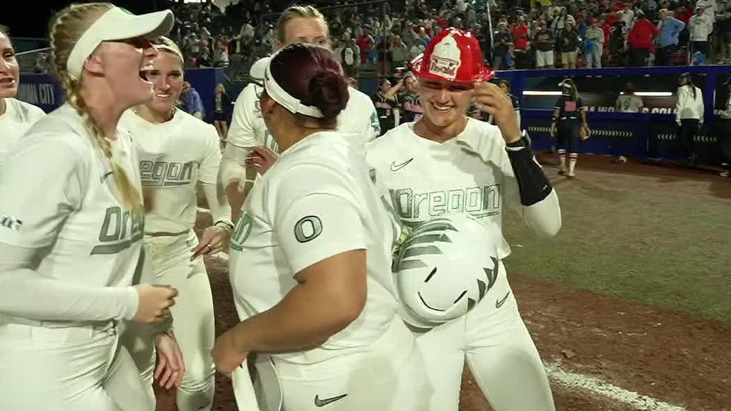 Oregon gets past Ole Miss on a walk-off walk