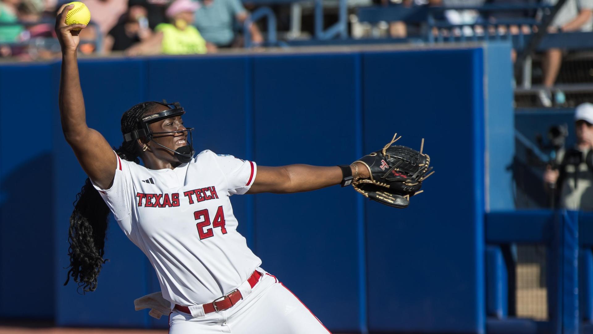NiJaree Canady is lights out with 7 K's in Texas Tech win