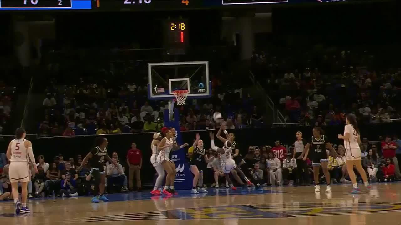 Brittney Sykes somehow gets circus shot to drop