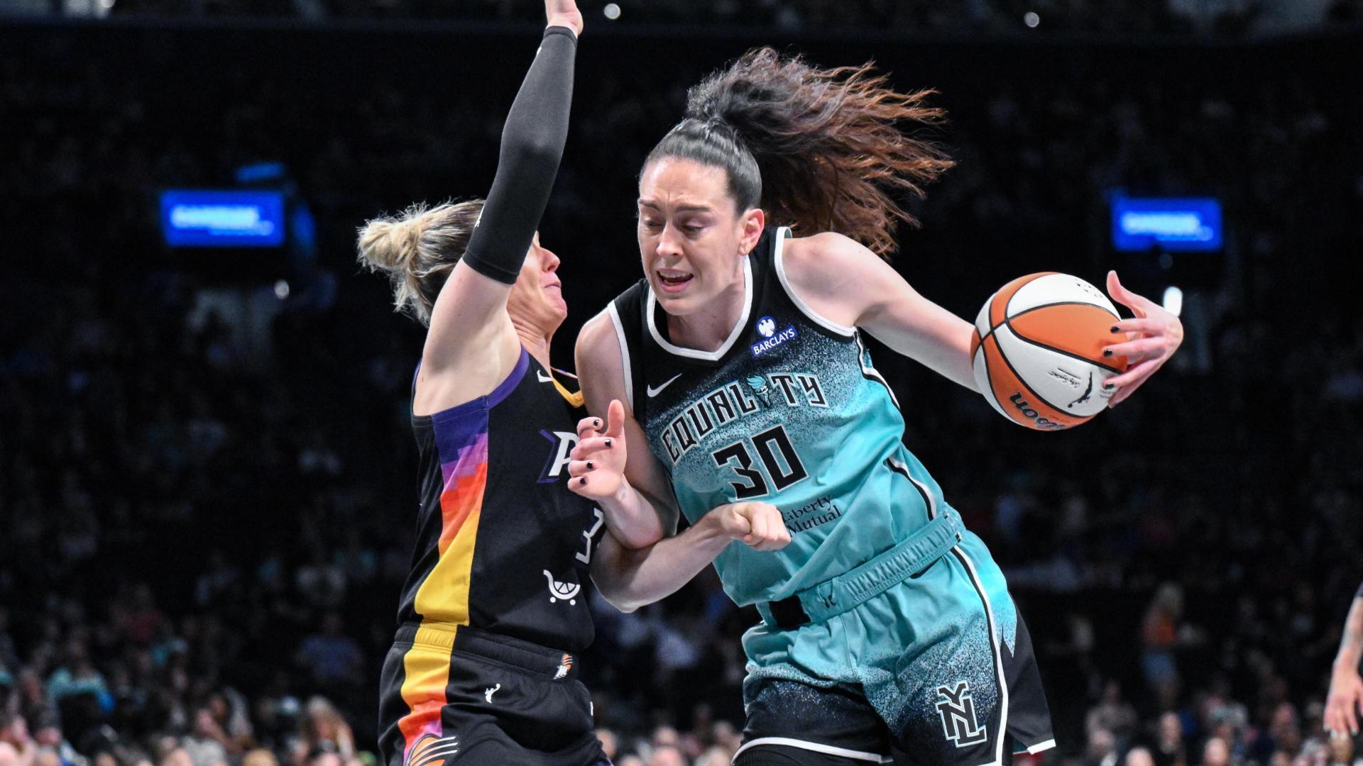 Breanna Stewart drops 35 in Liberty loss