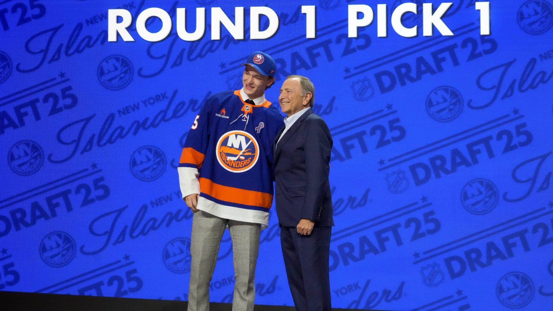Islanders select Matthew Schaefer with 1st overall pick