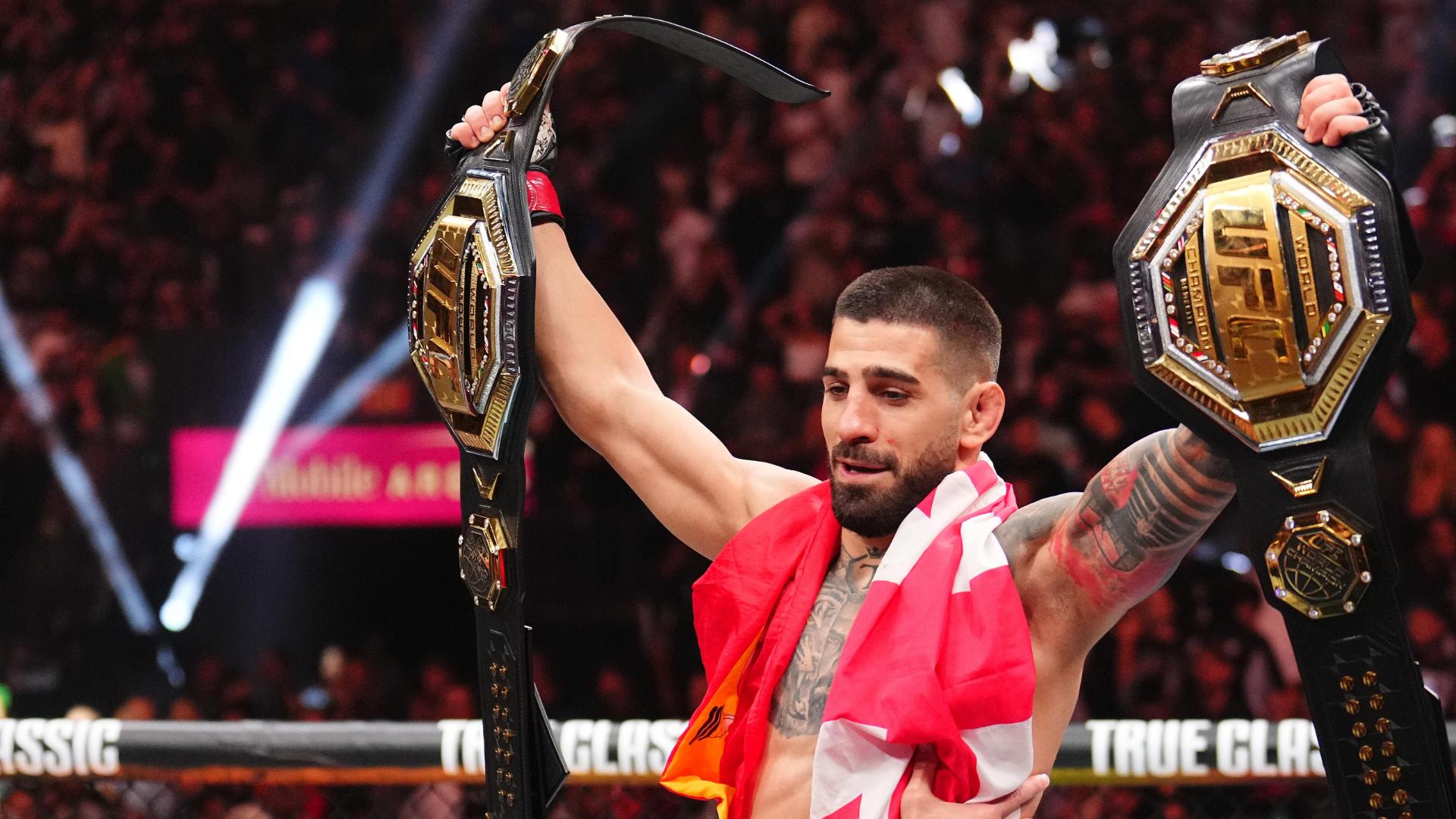 Ilia Topuria celebrates KO finish to win lightweight title