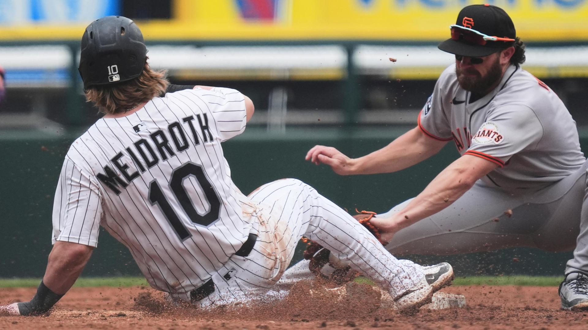Chase Meidroth stops mid-slide for incredible move to evade tag