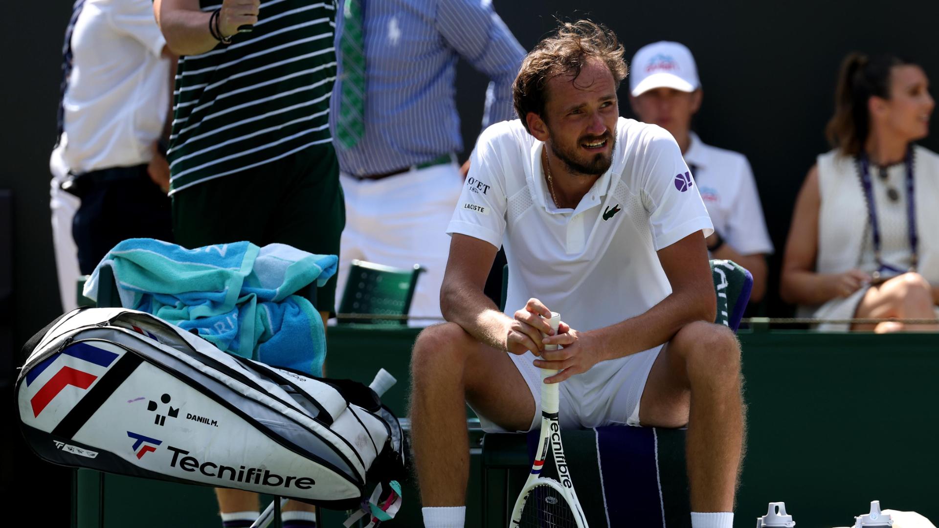 9-seed Medvedev upset in first round at Wimbledon