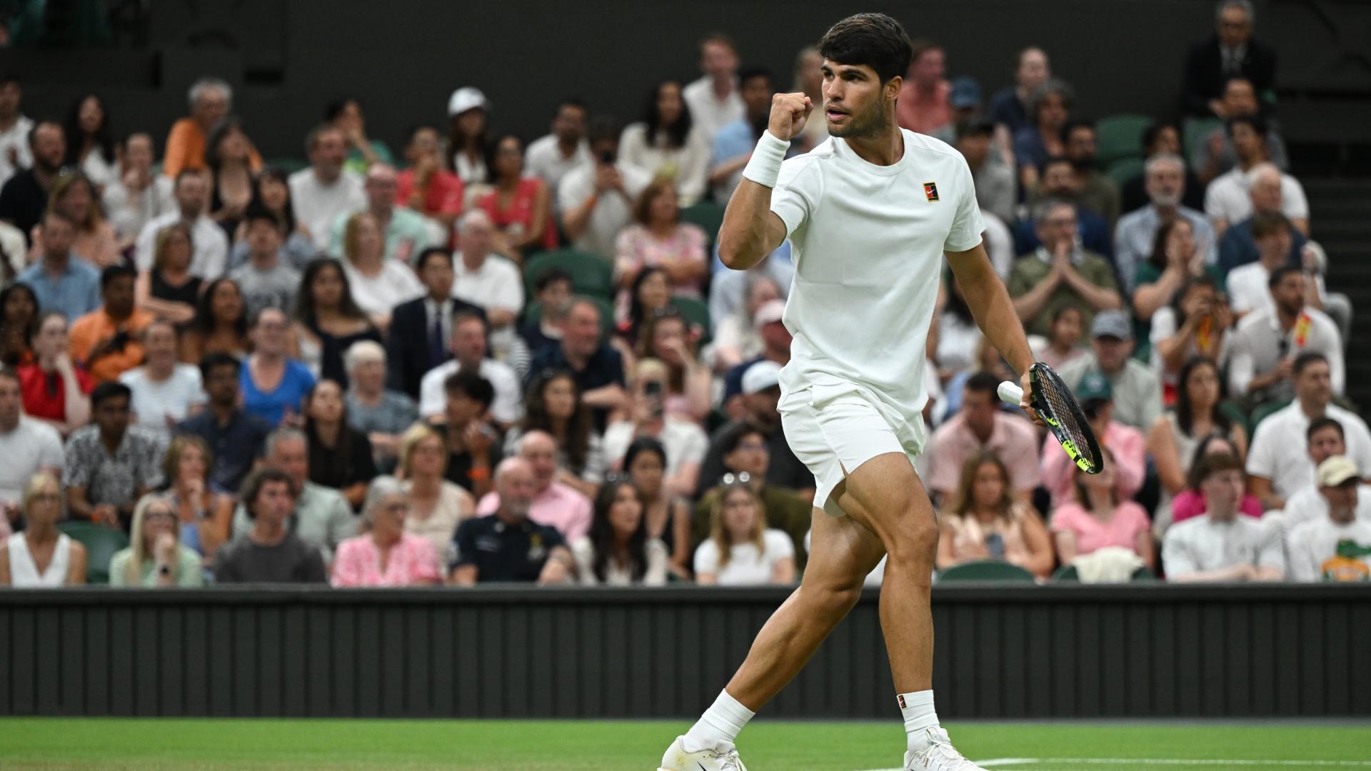Alcaraz wins hard-fought match to reach Wimbledon quarterfinals