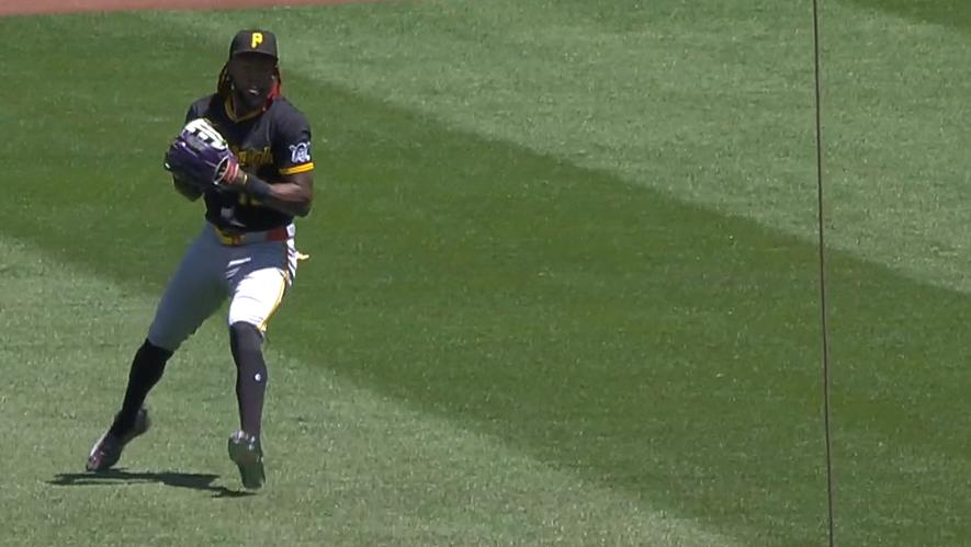 Oneil Cruz nabs runner at plate with incredible 105.2 mph throw