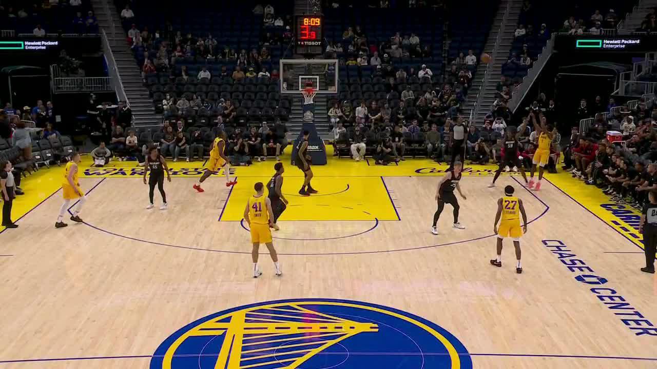 Bronny James drains a corner 3 for the Lakers