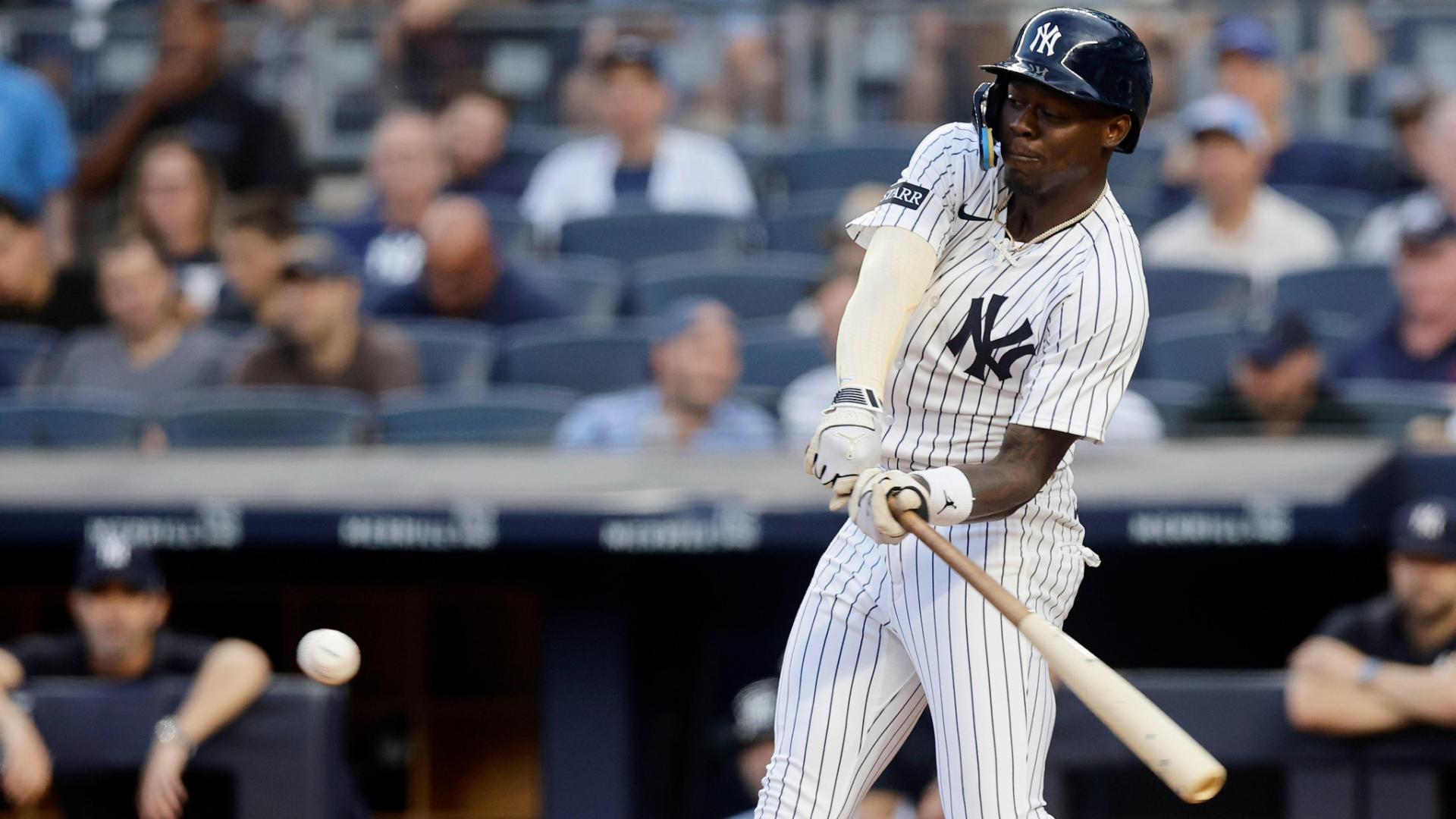 Jazz Chisholm Jr. belts a pair of HRs for Yankees