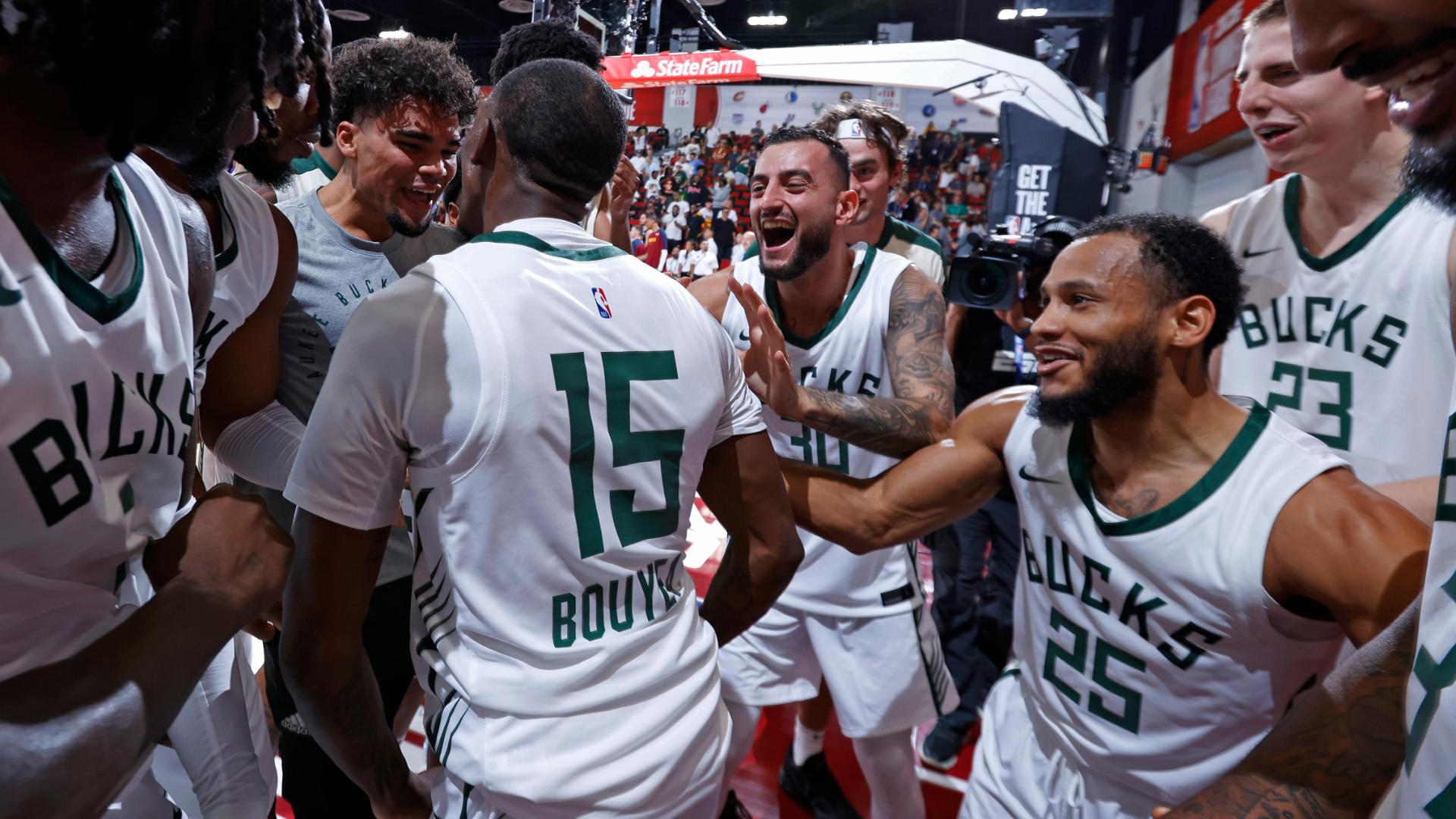 Jamaree Bouyea beats the buzzer to win it for Bucks