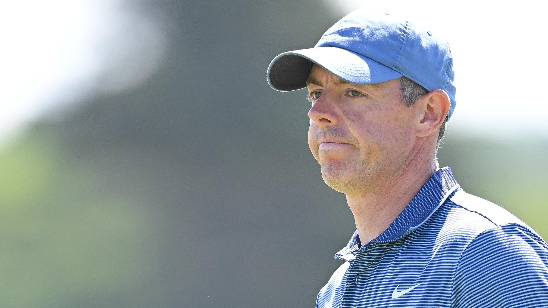 McIlroy races up leaderboard with 3 consecutive birdies