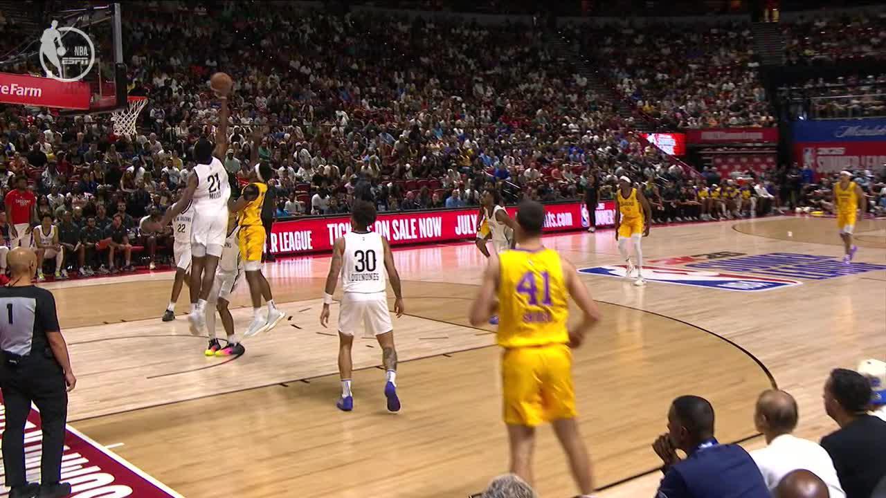 Yves Missi elevates for a block