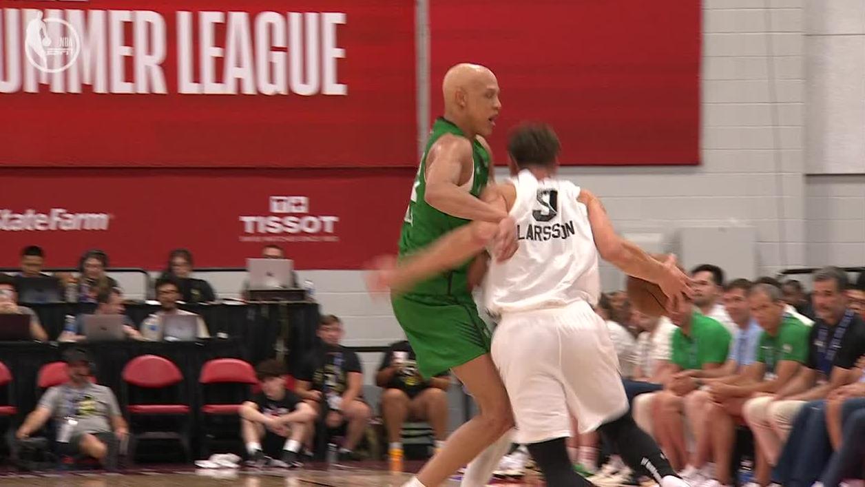 Jordan Walsh ejected after scuffle with Pelle Larsson