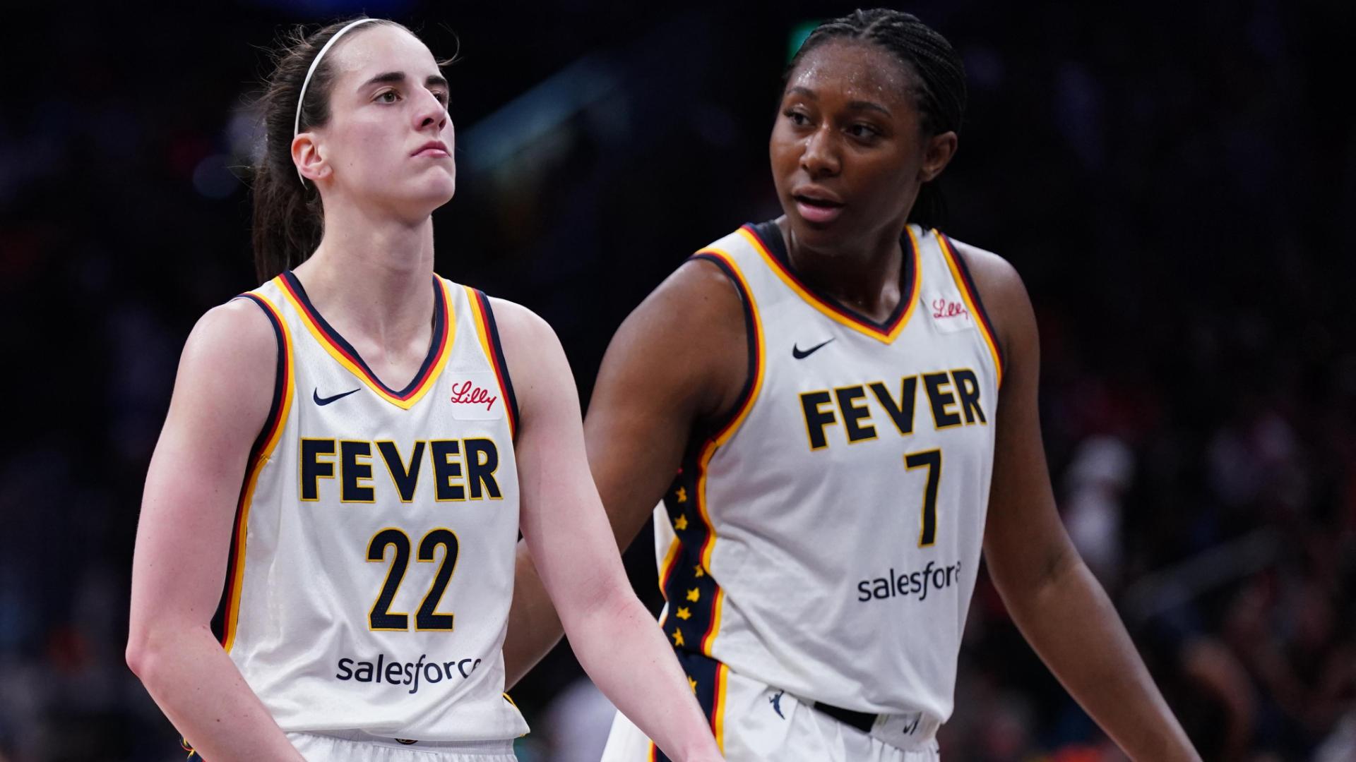 Caitlin Clark exits game late for Fever