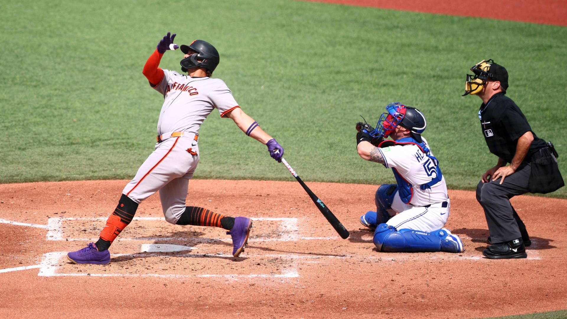 Willy Adames smashes 2 HRs for the Giants
