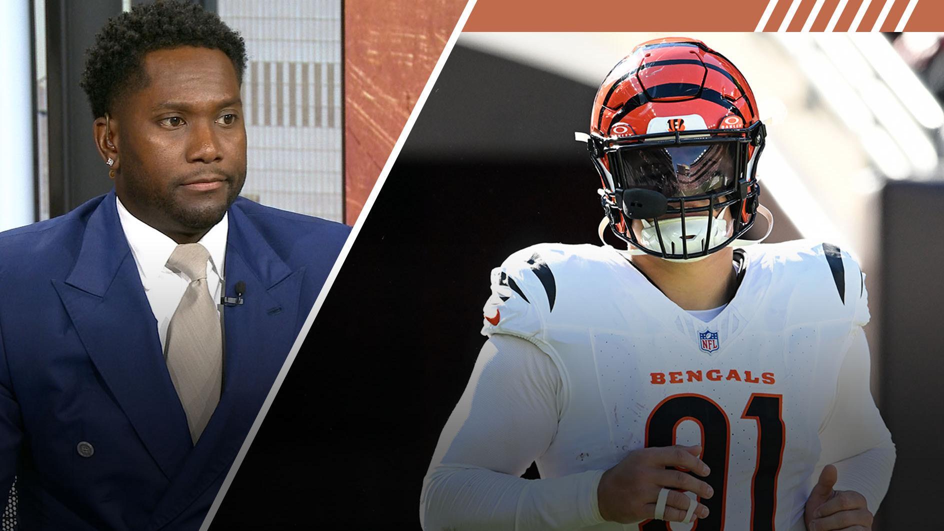 Why Harry Douglas says Trey Hendrickson should continue holding firm