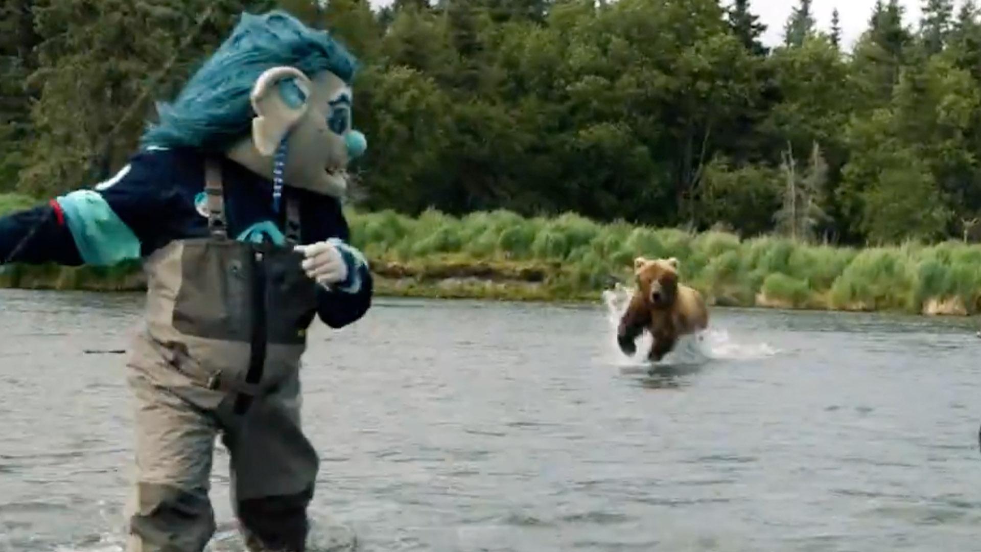 Bear charges Kraken mascot in Alaska
