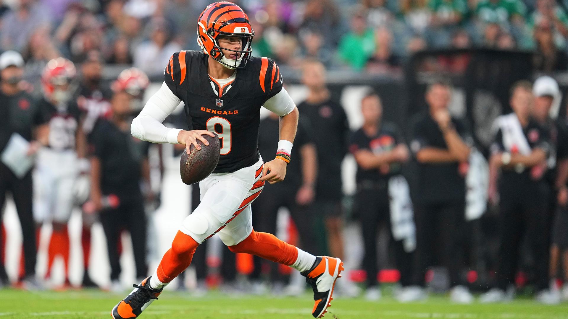 Joe Burrow throws his 1st TD pass of the preseason