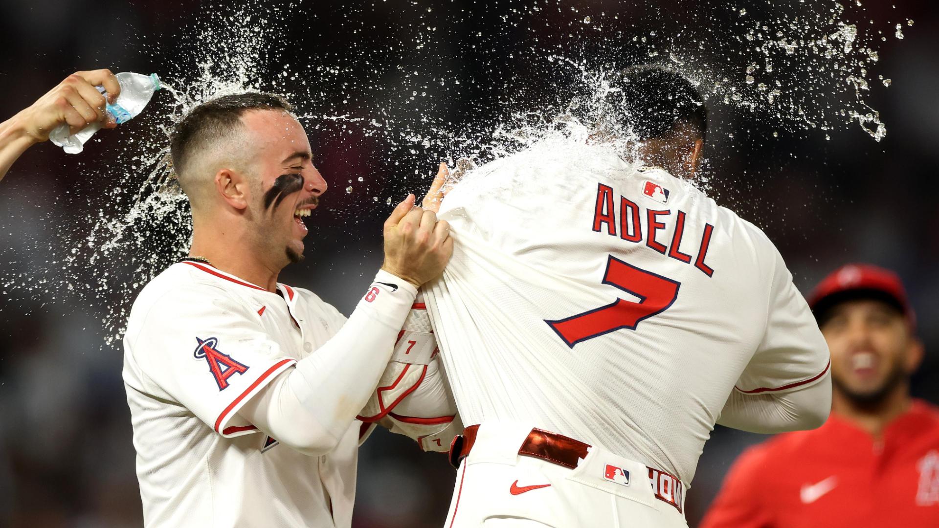 Angels walk it off in 10th inning