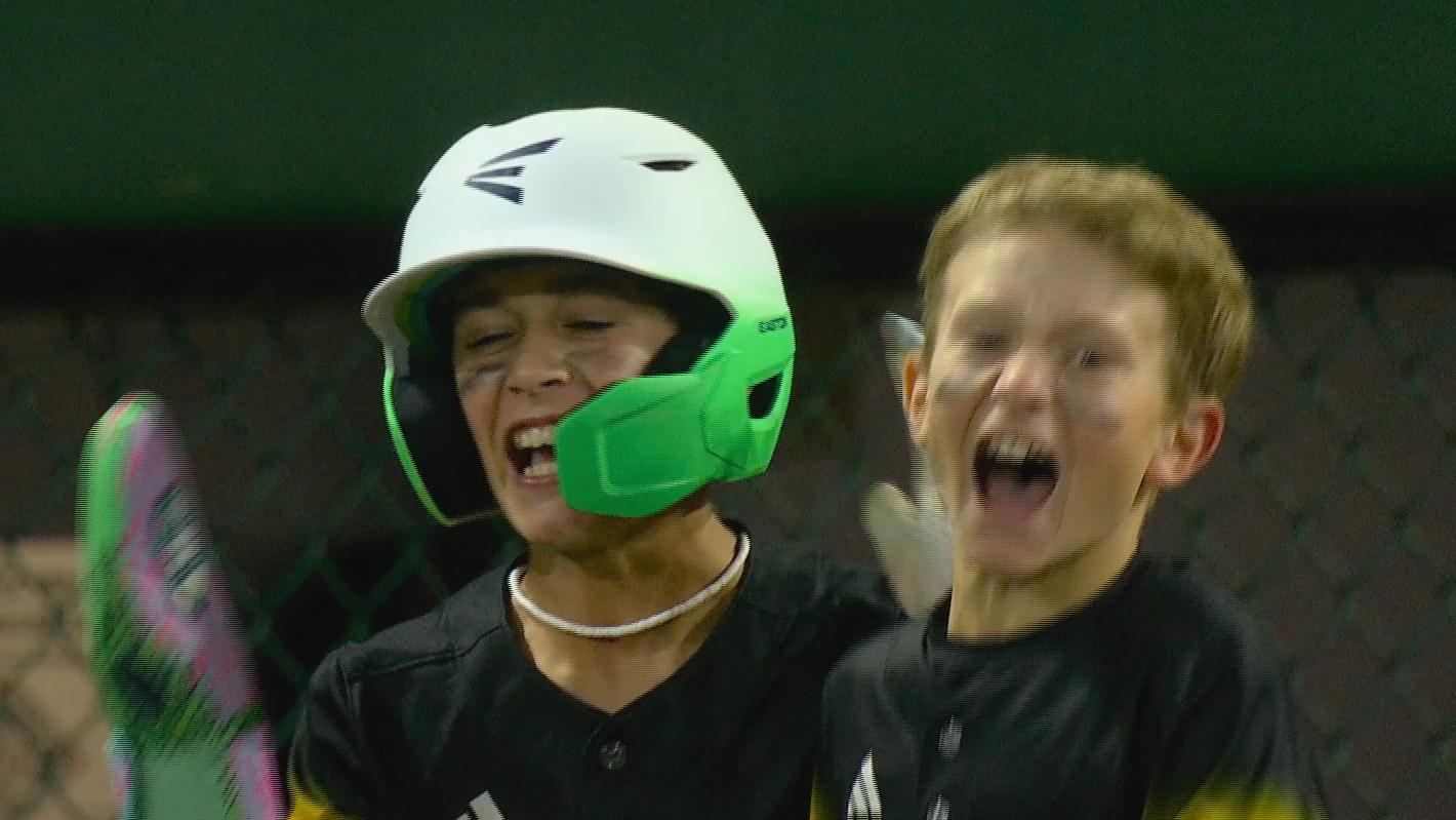South Carolina tops South Dakota in walk-off thriller