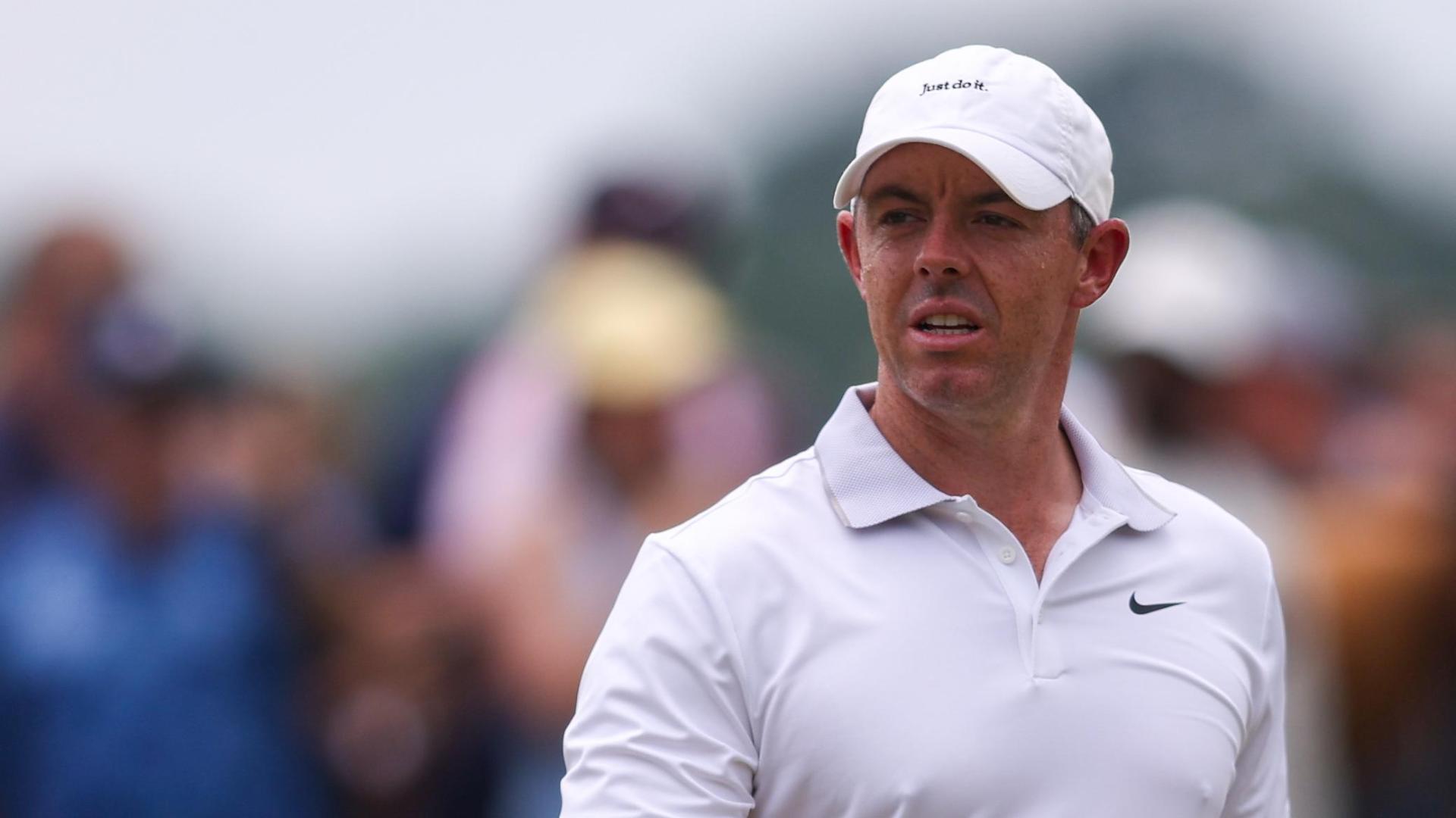 Rory McIlroy somehow makes birdie after hitting grandstand