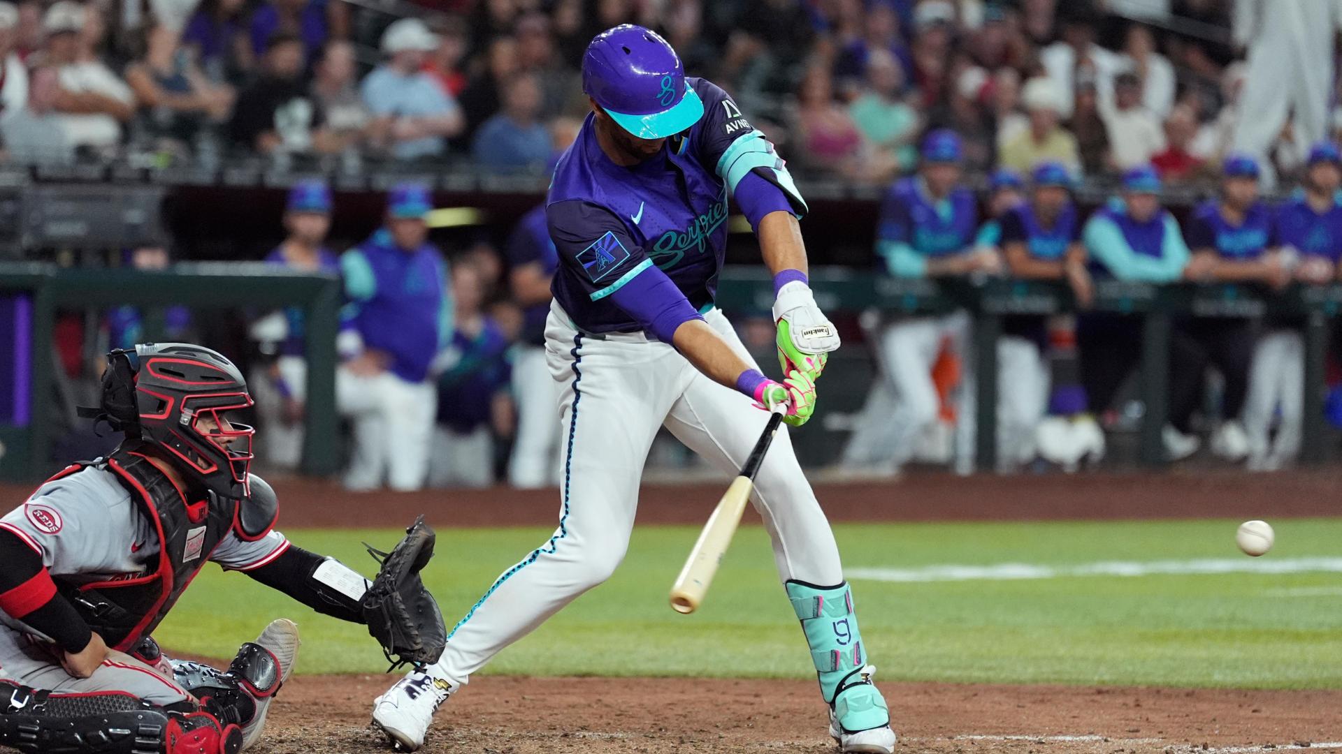 Lourdes Gurriel Jr.'s single wins it in 11th for D-backs