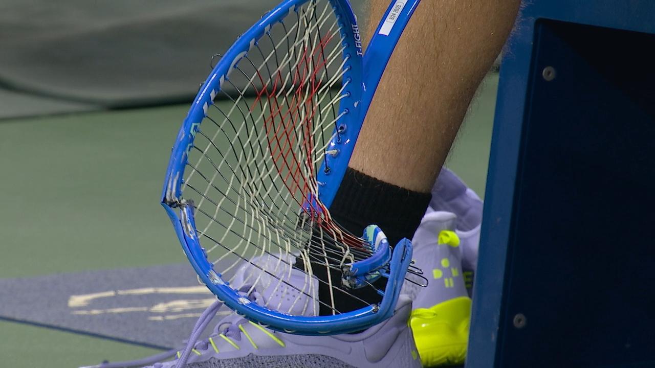 Medvedev absolutely obliterates racket after 5-set loss