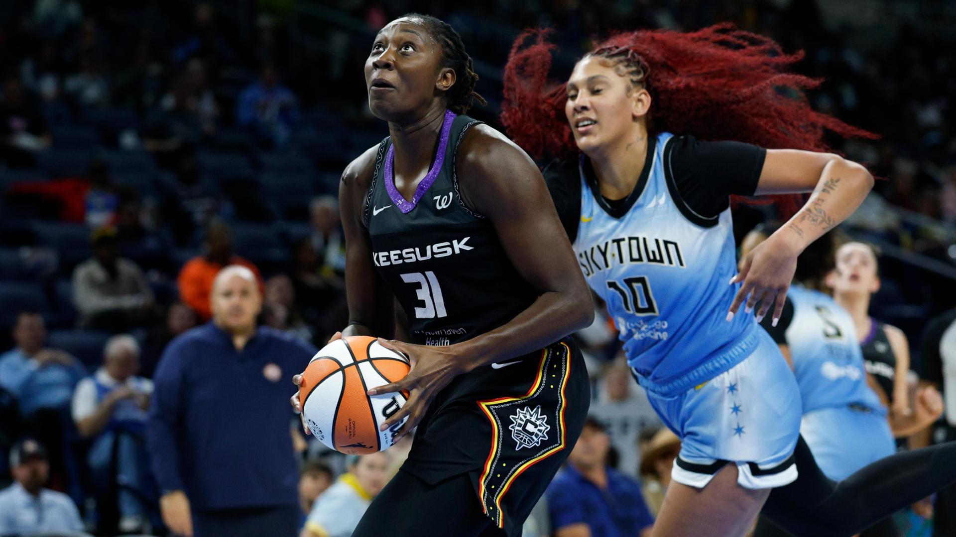 Tina Charles passes Diana Taurasi for the most field goals in WNBA history