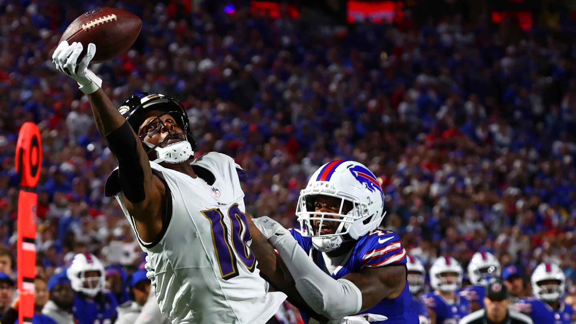 DeAndre Hopkins needs only 1 hand to make this amazing TD catch