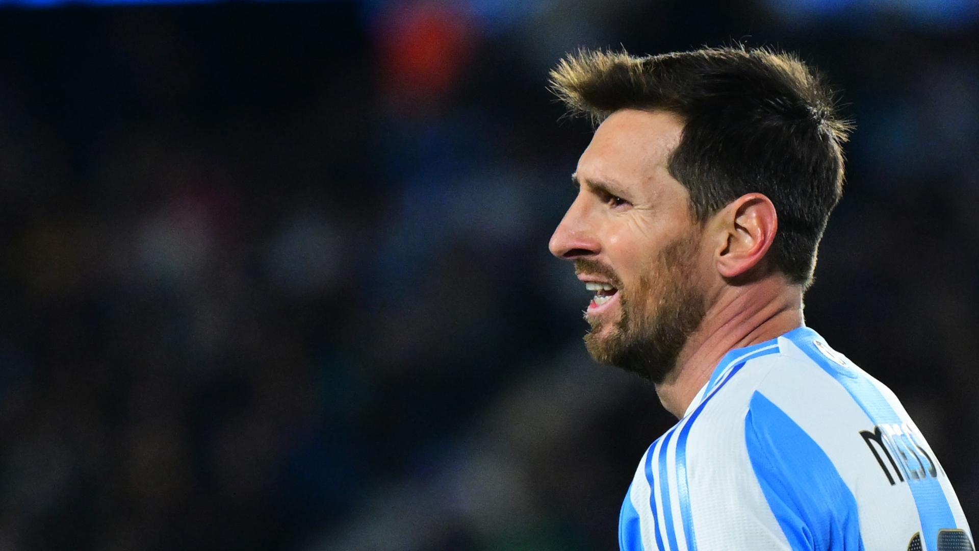 Why is Lionel Messi not committing to the 2026 World Cup with Argentina?