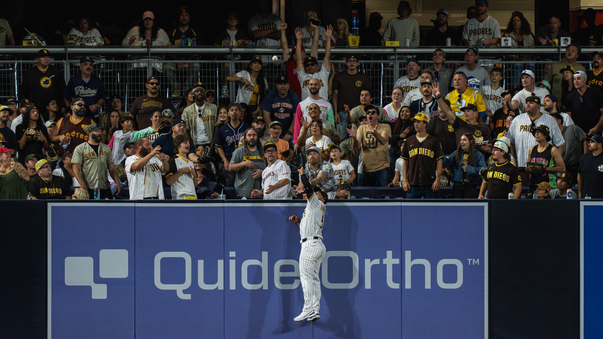 Ramon Laureano leaps at the wall for a HR robbery