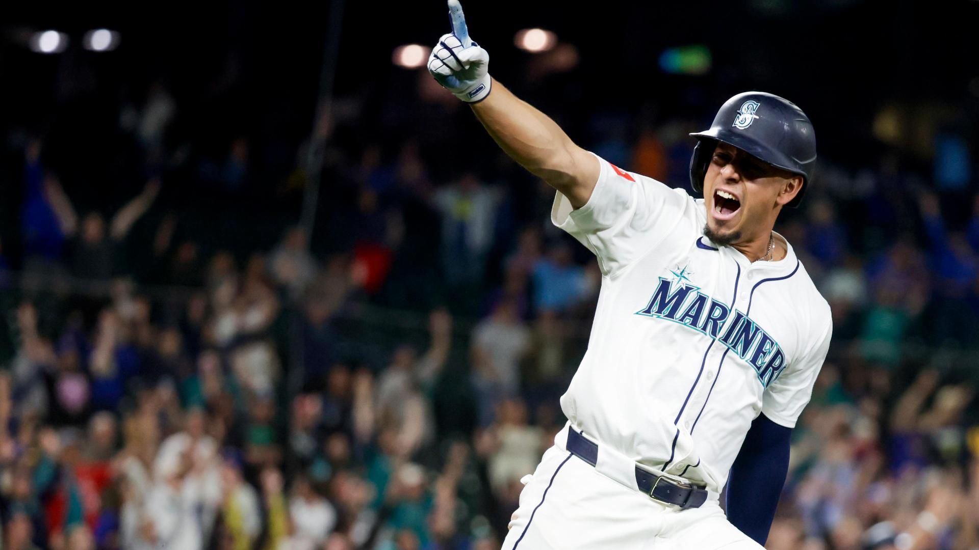 Leo Rivas hits walk-off homer in 13th for Mariners