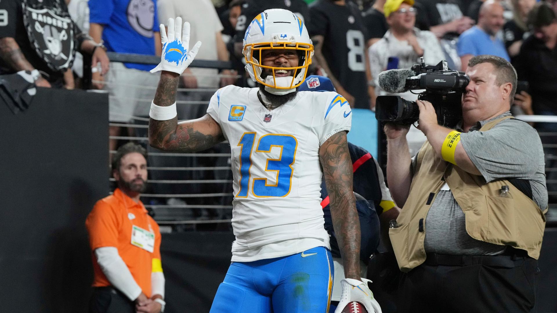 Herbert flings TD pass to Allen for the Chargers