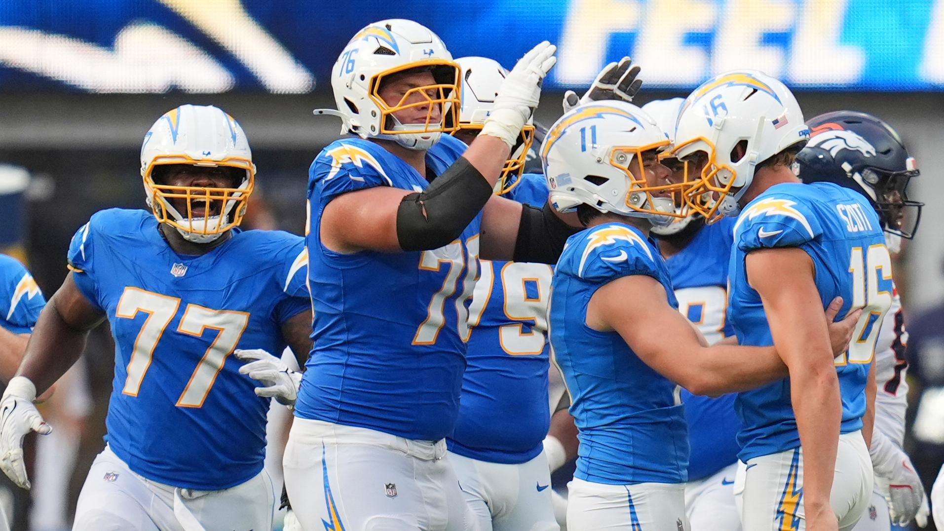 Cameron Dicker's walk-off field goal brings Chargers to 3-0