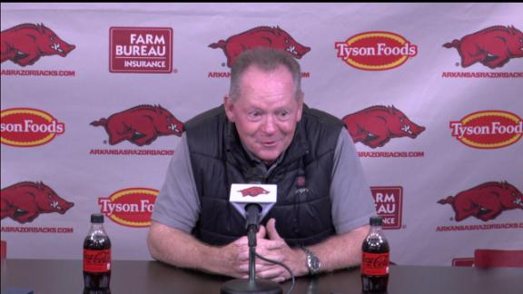 Arkansas Football Faces Pivotal Auburn Game Amidst Recent Struggles
