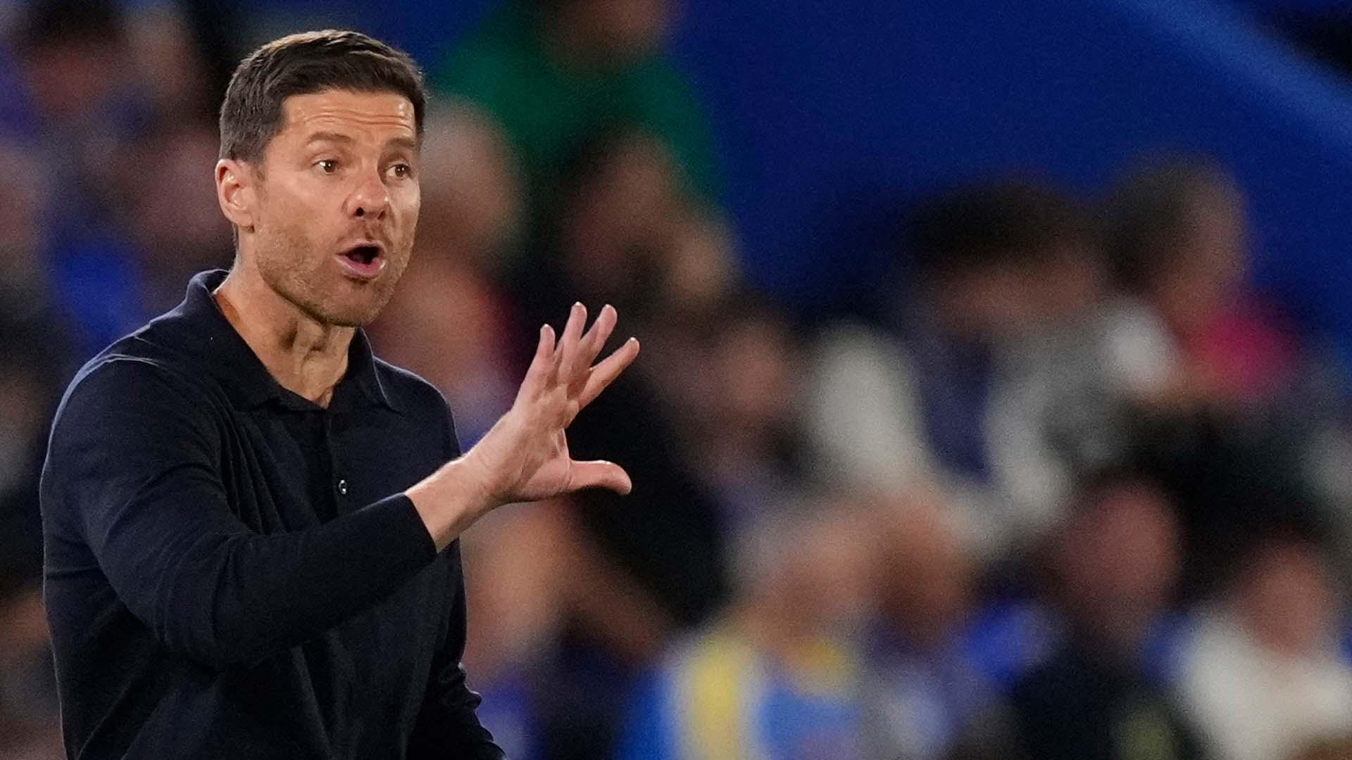 Is the El Clásico Alonso's hardest managerial test?