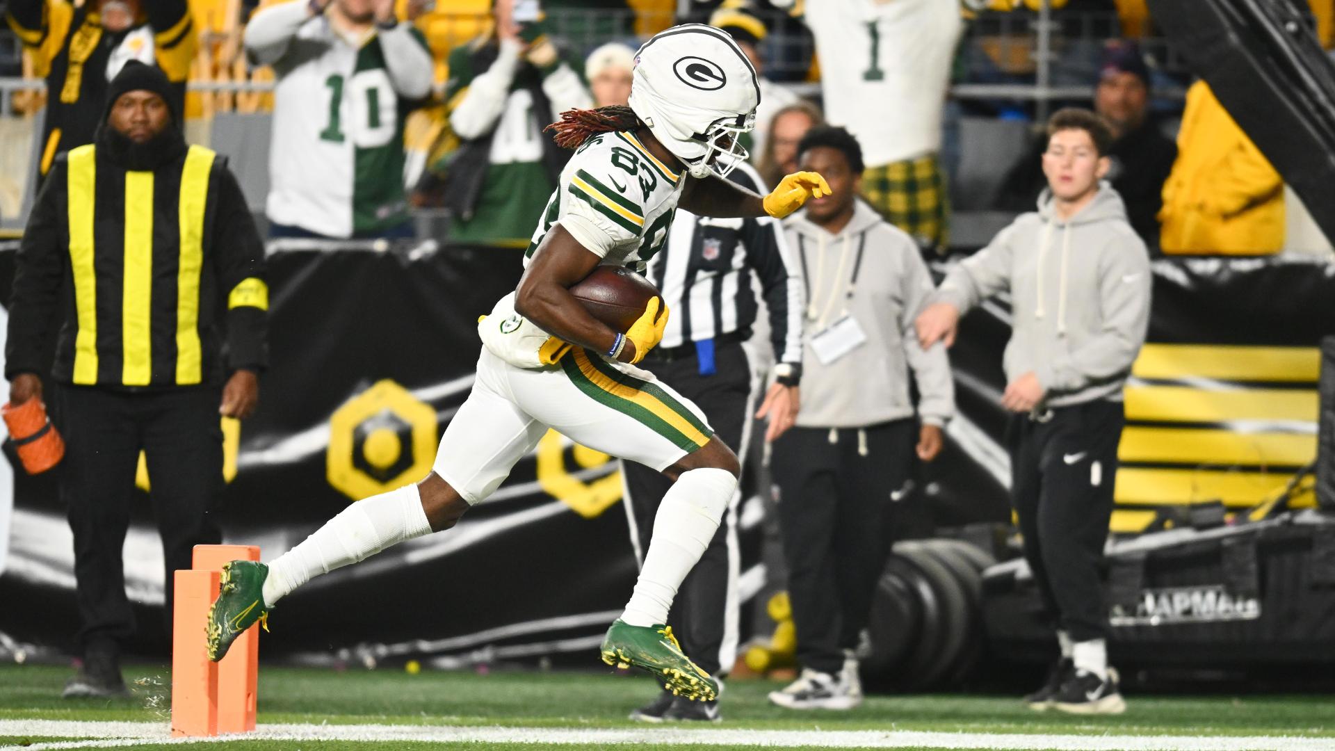 Savion Williams finds pay dirt to pull Packers closer