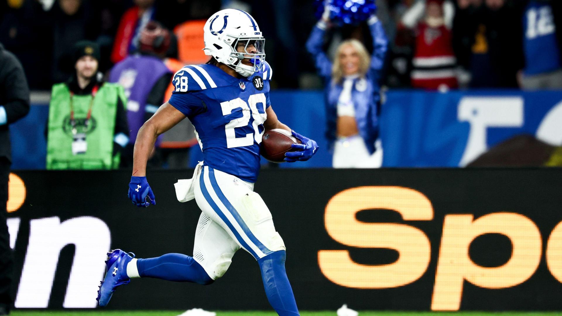 Jonathan Taylor's 83-yard TD breaks Colts' rushing TD record
