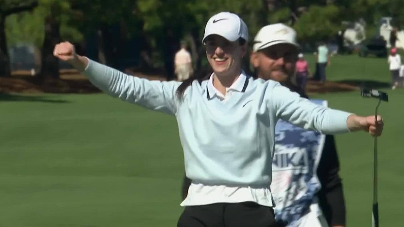 Caitlin Clark fired up after sinking a long putt