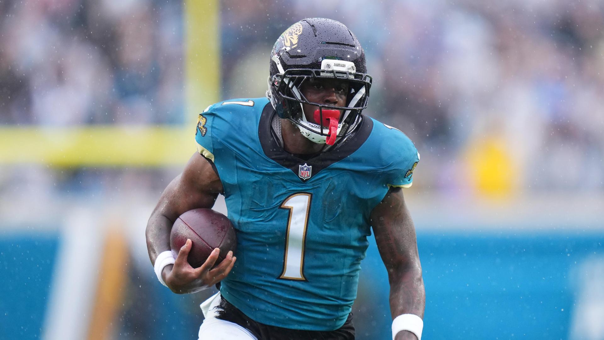 Travis Etienne Jr. scores 2nd TD vs. the Colts