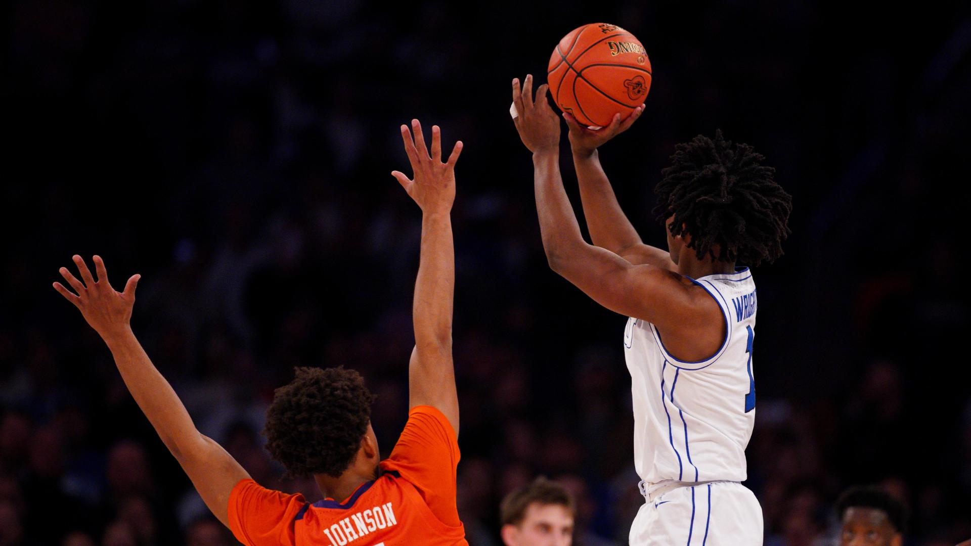 Robert Wright III cashes in on electric buzzer-beater to win it for BYU