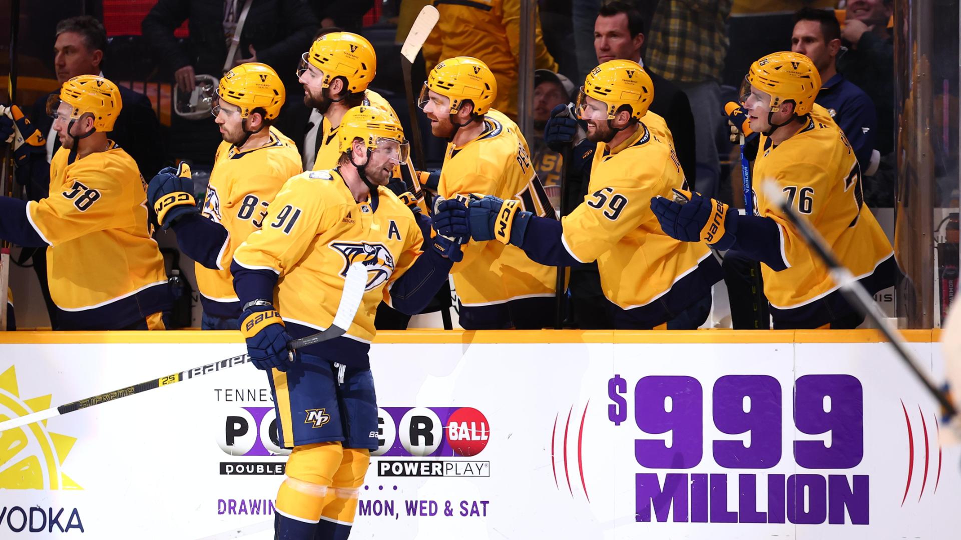 Steven Stamkos nets 4 in Preds win over Blues