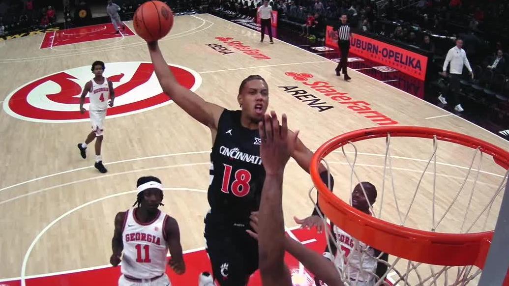 Baba Miller throws down huge poster jam for Cincinnati