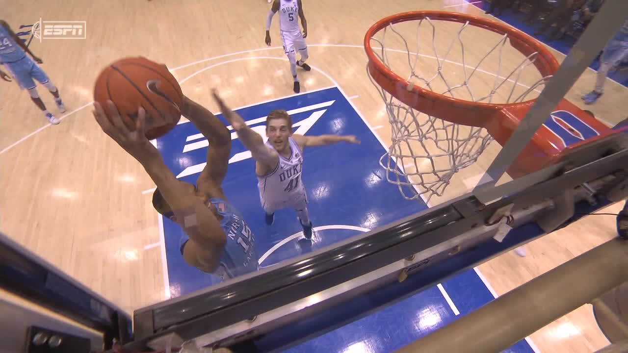 Unc Closes Out 1st Half With A Transition Dunk Watch Espn