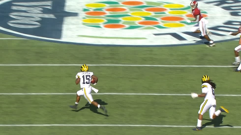 Michigan Opens Game With 50 Yard Kickoff Return Watch Espn