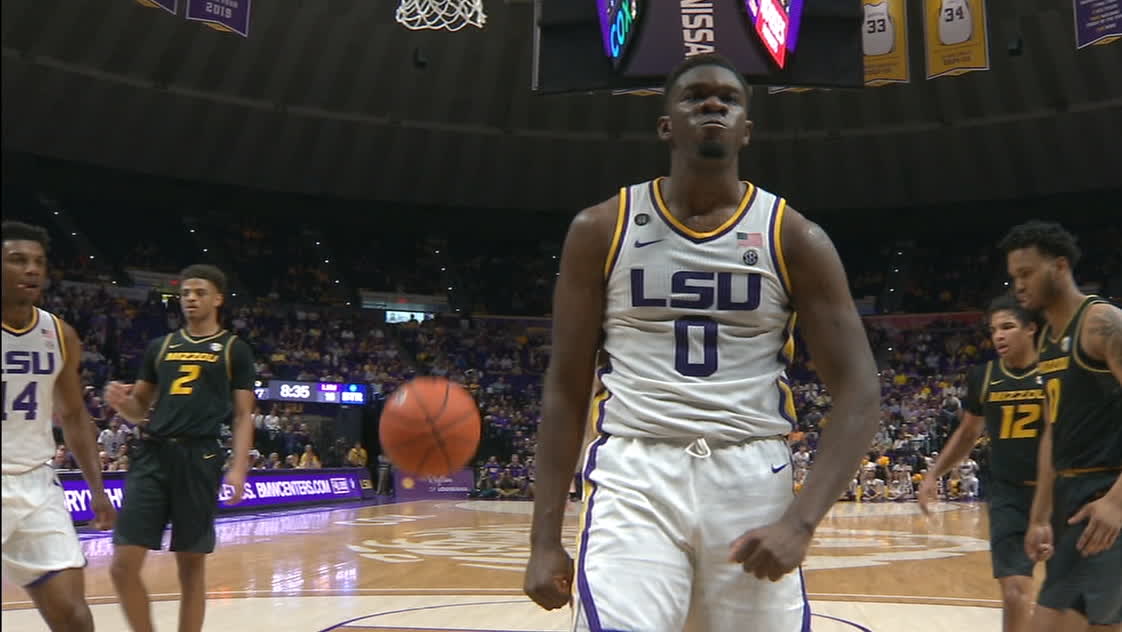 Lsu S Days Shows Off With Posterizing Slam Mean Mug Watch Espn